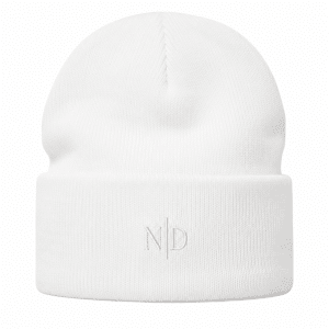 Beanie-Mütze Modell Nordic mit kleiner Stickerei - weiß